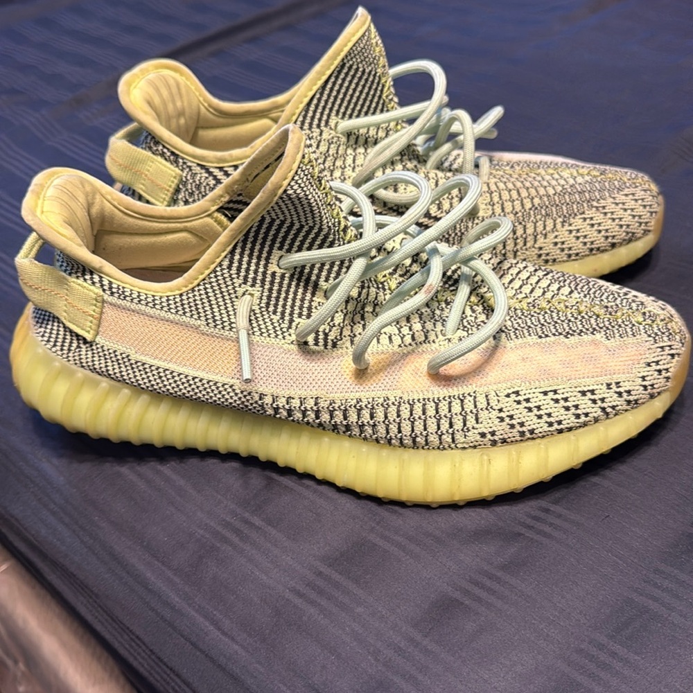 Adidas Yeezy Boost 350 V2 Yeezreel Non-Reflective Limited Edition Sneaker